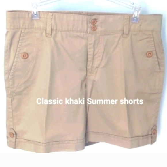 Khaki Women's Summer Shorts Tan Size 10 Gloria Vanderbilt - Picture 5 of 7
